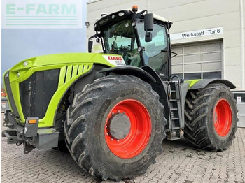 Traktor CLAAS Xerion 5000