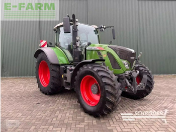Traktor FENDT 724 Vario