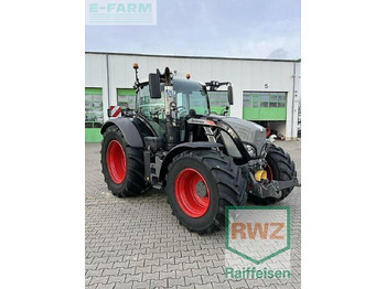 Traktor FENDT