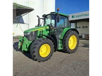 Traktor JOHN DEERE 6090M