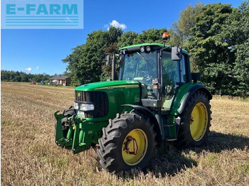 Traktor JOHN DEERE 6320