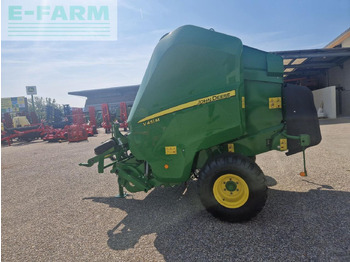 Firkantpresse John Deere V451M: bilde 2