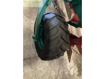 Plog Kverneland pw100: bilde 3 Plog Kverneland pw100: bilde 3