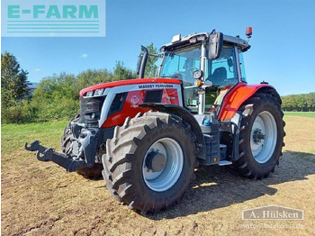 Traktor MASSEY FERGUSON 100 series