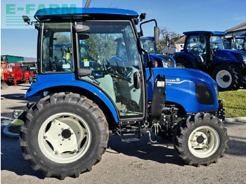 Traktor NEW HOLLAND Boomer