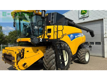 Skurtresker NEW HOLLAND CR9090