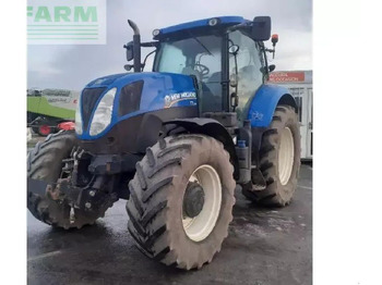 Traktor NEW HOLLAND T7.200