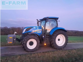 Traktor NEW HOLLAND T7.210