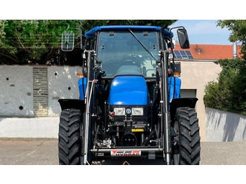 Traktor New Holland tl100 (4wd): bilde 5 Traktor New Holland tl100 (4wd): bilde 5