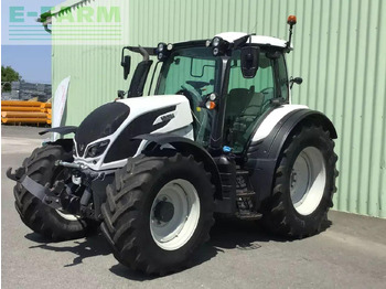 Traktor VALTRA N174
