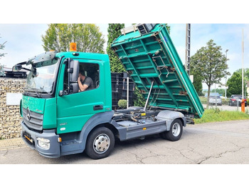 Krokbil MERCEDES-BENZ Atego 821