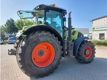 Traktor CLAAS Axion 850