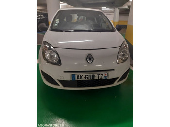 Personenbil RENAULT