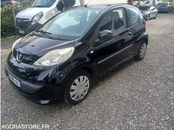Personenbil PEUGEOT