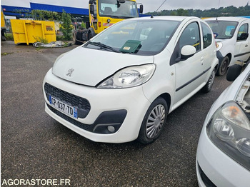 Personenbil PEUGEOT