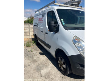 Kassebil RENAULT Master