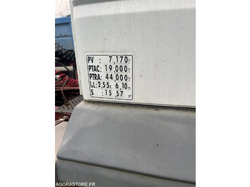 Leie  TRACTEUR 4X2 IVECO STRALIS 2004 420 000 KM TRACTEUR 4X2 IVECO STRALIS 2004 420 000 KM: bilde 2