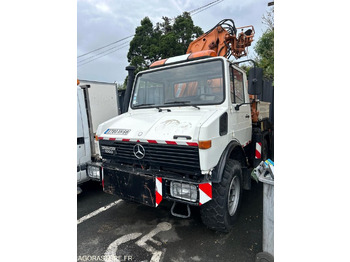 Lastebil UNIMOG
