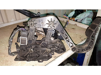 Pedal for Buss Pedal gaza 1753411   SCANIA 5-y serii: bilde 2