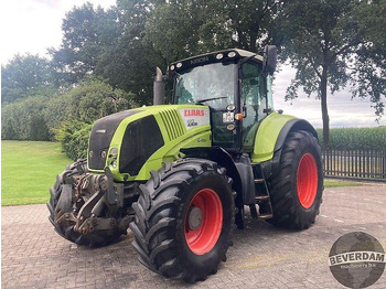 Traktor CLAAS Axion 820