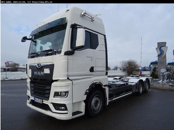 Container-transport/ Vekselflak lastebil MAN TGX 26.510