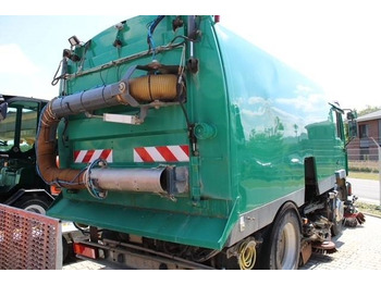 Feiebil MAN M 2000: bilde 2