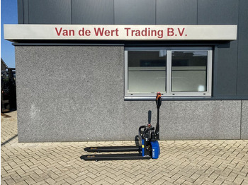 Lavtløftende truck
