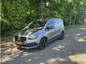 Varebil med skap MERCEDES-BENZ Citan