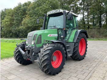 Traktor FENDT 400 Vario