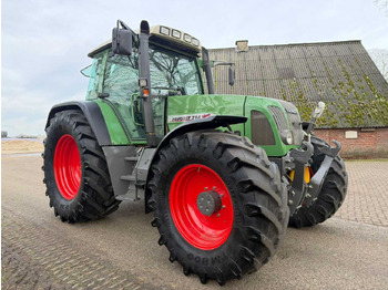 Traktor 2002 FENDT FAVORIT 714 VARIO ALL-WHEEL DRIVE FARM TRACTOR: bilde 3