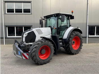 Traktor CLAAS Arion 630