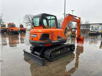 Beltegraver Doosan DX60-9C: bilde 3