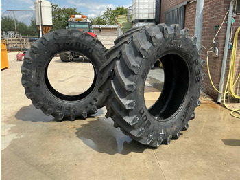 Dekk og felger PIRELLI