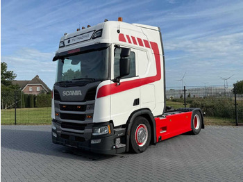 Lastebil SCANIA R 450