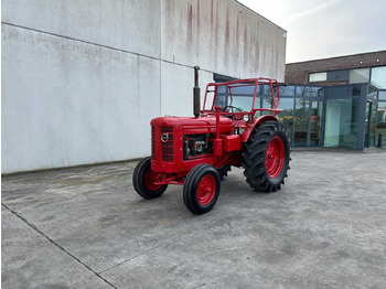 Traktor VOLVO