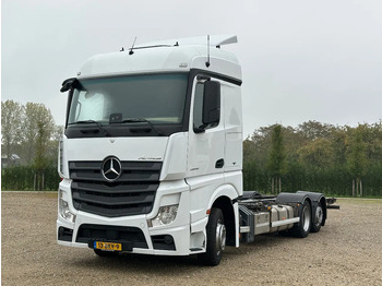 Chassis lastebil MERCEDES-BENZ Actros 2642