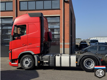 Trekkvogn Volvo FH 420 4X2 420 - ADR/VLG - PTO - EURO 6C: bilde 3 Trekkvogn Volvo FH 420 4X2 420 - ADR/VLG - PTO - EURO 6C: bilde 3