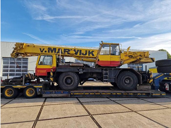 Røff terreng kran Liebherr LTM 1035: bilde 3