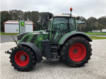 Traktor FENDT 716 Vario