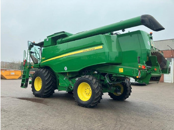 Skurtresker John Deere T560: bilde 4