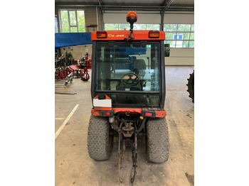 Kommunale traktor Kubota B2110: bilde 3 Kommunale traktor Kubota B2110: bilde 3