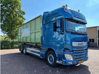 Lastebil med kabelsystem DAF XF 530