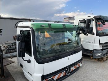 Førerhus og interiør for Lastebil SHORT CAB ACTROS MP2 RHD: bilde 3 Førerhus og interiør for Lastebil SHORT CAB ACTROS MP2 RHD: bilde 3
