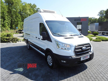 Varebil med skap FORD Transit