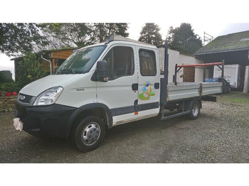 Varebil med plan IVECO Daily 35C15