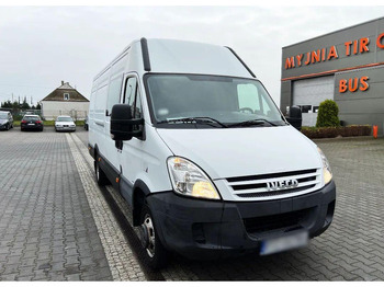 Varebil med skap IVECO Daily 35C15