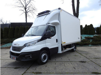 Lastebil med kjøl IVECO Daily
