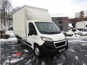 Varebil med skap PEUGEOT Boxer