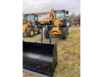 Hjullaster CATERPILLAR 908H