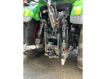 Traktor Fendt 724 Vario S4 ProfiPlus: bilde 2